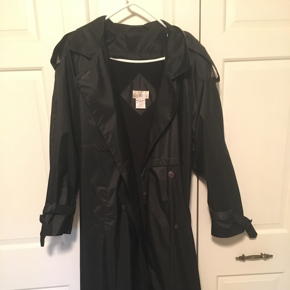 Sue Brett Waterproof Trenchcoat